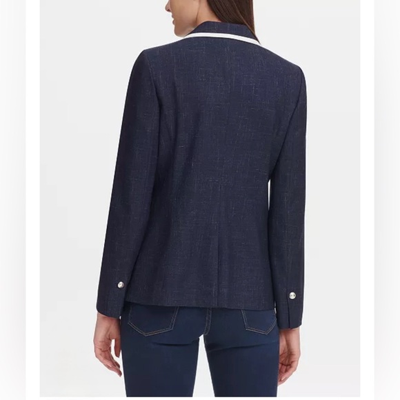 Tommy Hilfiger Navy Blazer with White Trim and Branded Buttons! Size 14 - Picture 4 of 17
